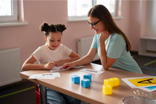Práticas Baseadas em Evidências: O Caminho para Apoiar Crianças com Autismo